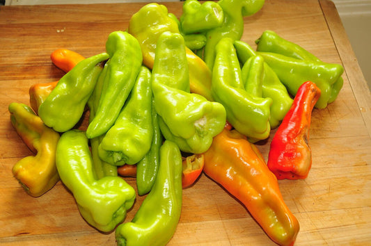 200 Heirloom Banana Pepper Sweet Yellow Capsicum Annuum Vegetable Seeds | www.seedsplantworld.com